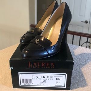 Brand new Ralph Lauren Moccasin pumps